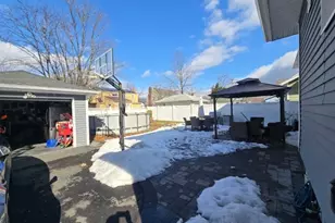 109 Bradley Ave, Bergenfield, NJ 07621 - Photo 19