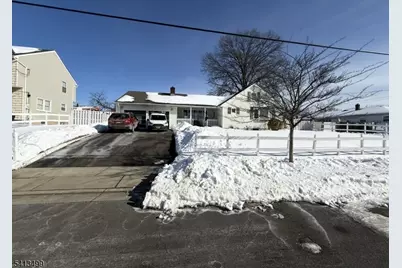 88 Coolidge Ave, Carteret, NJ 07008 - Photo 1