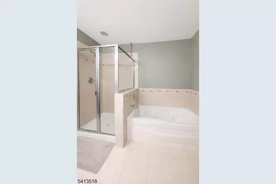 8 Swing Bridge Ln, South Bound Brook Boro, NJ 08880 - Photo 13