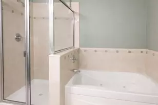 8 Swing Bridge Ln, South Bound Brook Boro, NJ 08880 - Photo 13