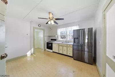 249 Parish Dr, Wayne, NJ 07470 - Photo 11