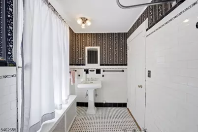 249 Parish Dr, Wayne, NJ 07470 - Photo 21