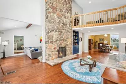 19 Skyline Dr, West Orange Township, NJ 07052 - Photo 11