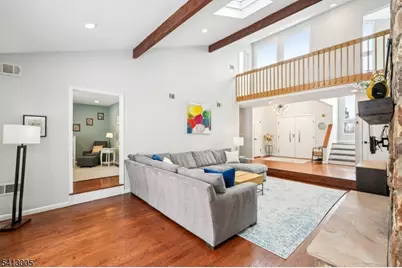 19 Skyline Dr, West Orange Township, NJ 07052 - Photo 9