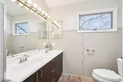 19 Skyline Dr, West Orange Township, NJ 07052 - Photo 37