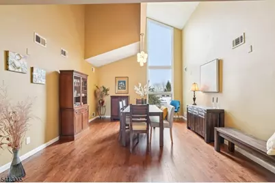 19 Skyline Dr, West Orange Township, NJ 07052 - Photo 13