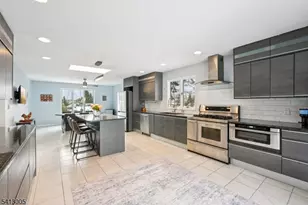 19 Skyline Dr, West Orange Township, NJ 07052 - Photo 17