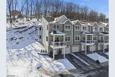 71 Halina Ln, Butler, NJ 07405 - Photo 3