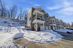 71 Halina Ln, Butler, NJ 07405 - Photo 1