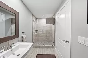 71 Halina Ln, Butler, NJ 07405 - Photo 9