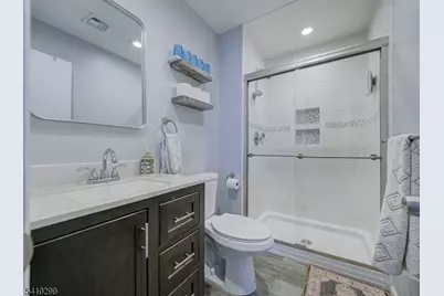 23 Otis Pl, Verona, NJ 07044 - Photo 13