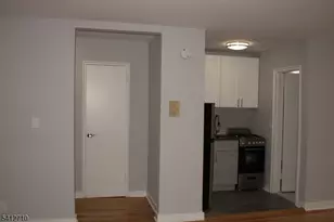 819 Bloomfield Ave, Montclair, NJ 07042 - Photo 5