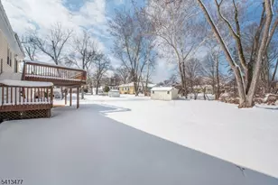 4 Brookside Ct, Parsippany, NJ 07054 - Photo 21