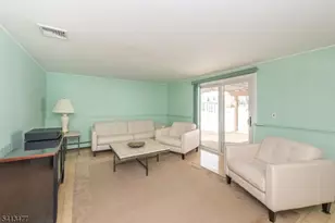 4 Brookside Ct, Parsippany, NJ 07054 - Photo 15