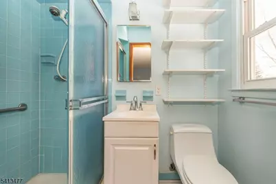 4 Brookside Ct, Parsippany, NJ 07054 - Photo 11