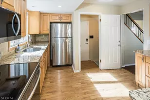 2 C Somerset Hills Ct, Bernardsville, NJ 07924 - Photo 13