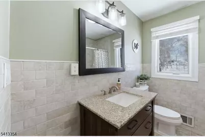 53 Jordan Rd, Woodbridge Township, NJ 07067 - Photo 9