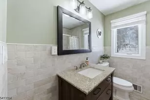 53 Jordan Rd, Woodbridge Township, NJ 07067 - Photo 9