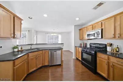 1108 Shadowlawn Dr, Green Brook Township, NJ 08812 - Photo 7