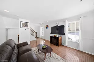 1108 Shadowlawn Dr, Green Brook Township, NJ 08812 - Photo 5