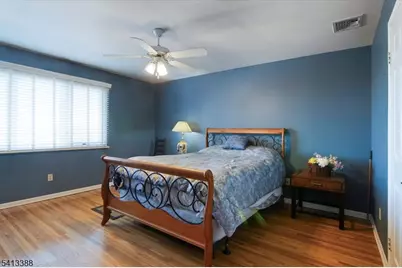 180 Marion Dr, West Orange Township, NJ 07052 - Photo 9