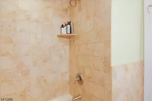 180 Marion Dr, West Orange Township, NJ 07052 - Photo 19