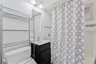 104 N Beverwyck Rd, Parsippany, NJ 07034 - Photo 13