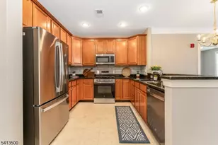 469 Victoria Dr, Bridgewater Twp., NJ 07920 - Photo 3