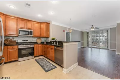 469 Victoria Drive #469, Bridgewater Twp., NJ 07920 - Photo 5