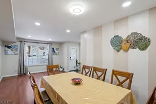 371 Hawkshead Way, Franklin Township, NJ 08873 - Photo 15