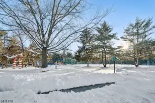 371 Hawkshead Way, Franklin Township, NJ 08873 - Photo 33