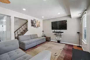 371 Hawkshead Way, Franklin Township, NJ 08873 - Photo 5