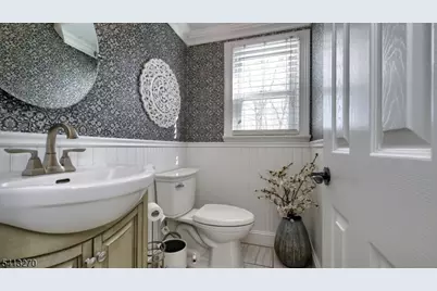 30 Corvair Pl, Wayne, NJ 07470 - Photo 15