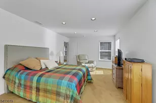 211 Warbler Dr, Wayne, NJ 07470 - Photo 31