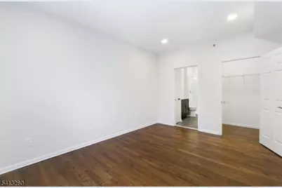 50 Maple Avenue #214, Springfield Twp., NJ 07081 - Photo 9