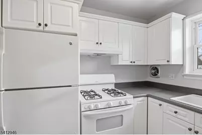 741 Bloomfield Ave #2B, Verona Twp., NJ 07044 - Photo 7