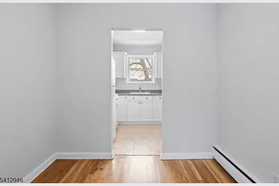 741 Bloomfield Ave #2B, Verona Twp., NJ 07044 - Photo 5