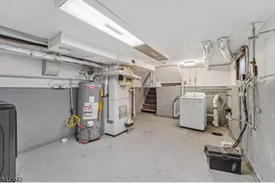 32 Waverly Dr, Edison, NJ 08817 - Photo 41