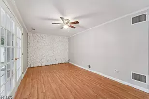 32 Waverly Dr, Edison, NJ 08817 - Photo 19