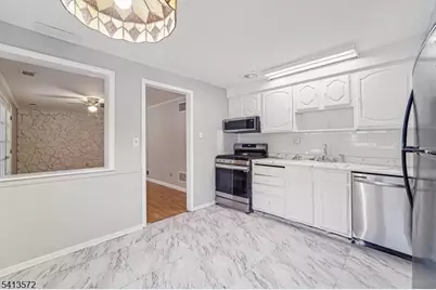 32 Waverly Dr, Edison, NJ 08817 - Photo 17