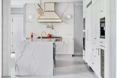 11 Hamilton Road, Millburn, NJ 07078 - Photo 17