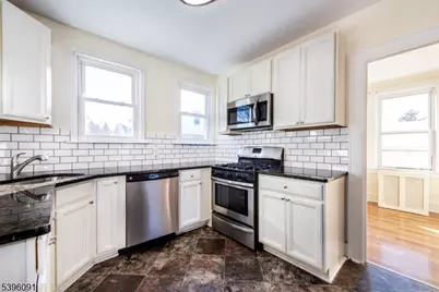 11 Lewis St #1, Bloomfield, NJ 07003 - Photo 5