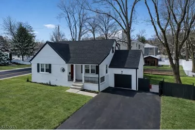 252 Knickerbocker Rd, Closter, NJ 07624 - Photo 1