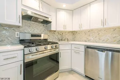6405 Blvd East #B1, West New York, NJ 07093 - Photo 13