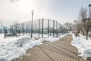 6405 Blvd E, West New York, NJ 07093 - Photo 21