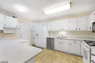 34 Byron Ave, Morris Township, NJ 07960 - Photo 11