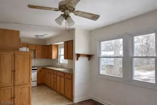 329 Elmira Trail, Hopatcong, NJ 07843 - Photo 5