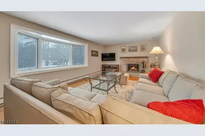 299 Stonetown Rd, Ringwood, NJ 07456 - Photo 9