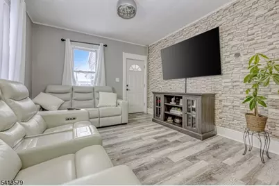 70 Valentine Rd, Bloomfield, NJ 07003 - Photo 3