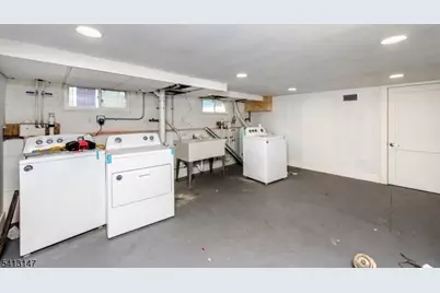 433 Valley Rd, Montclair, NJ 07043 - Photo 15